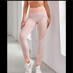 High waisted leggings